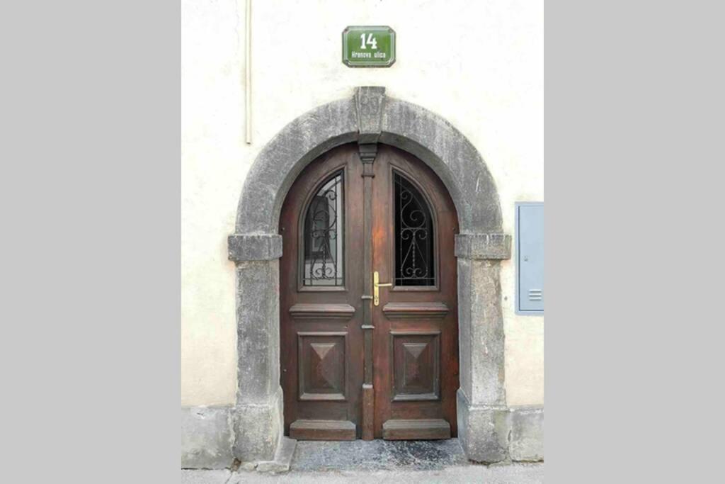 Apartamento Old Town 14 Liubliana Exterior foto